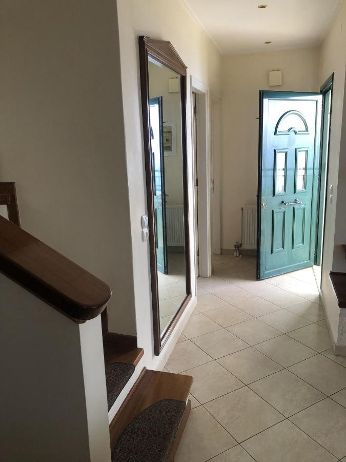 Mariza'S View House Apartment Lakones Ngoại thất bức ảnh