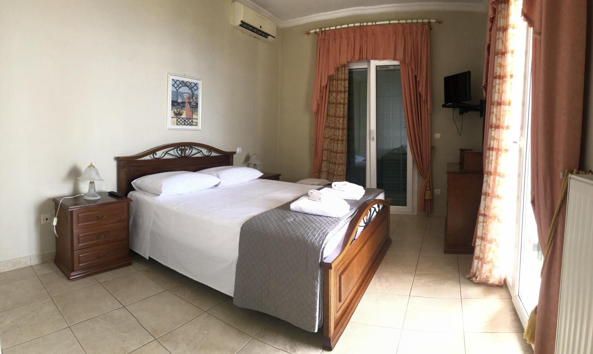 Mariza'S View House Apartment Lakones Ngoại thất bức ảnh