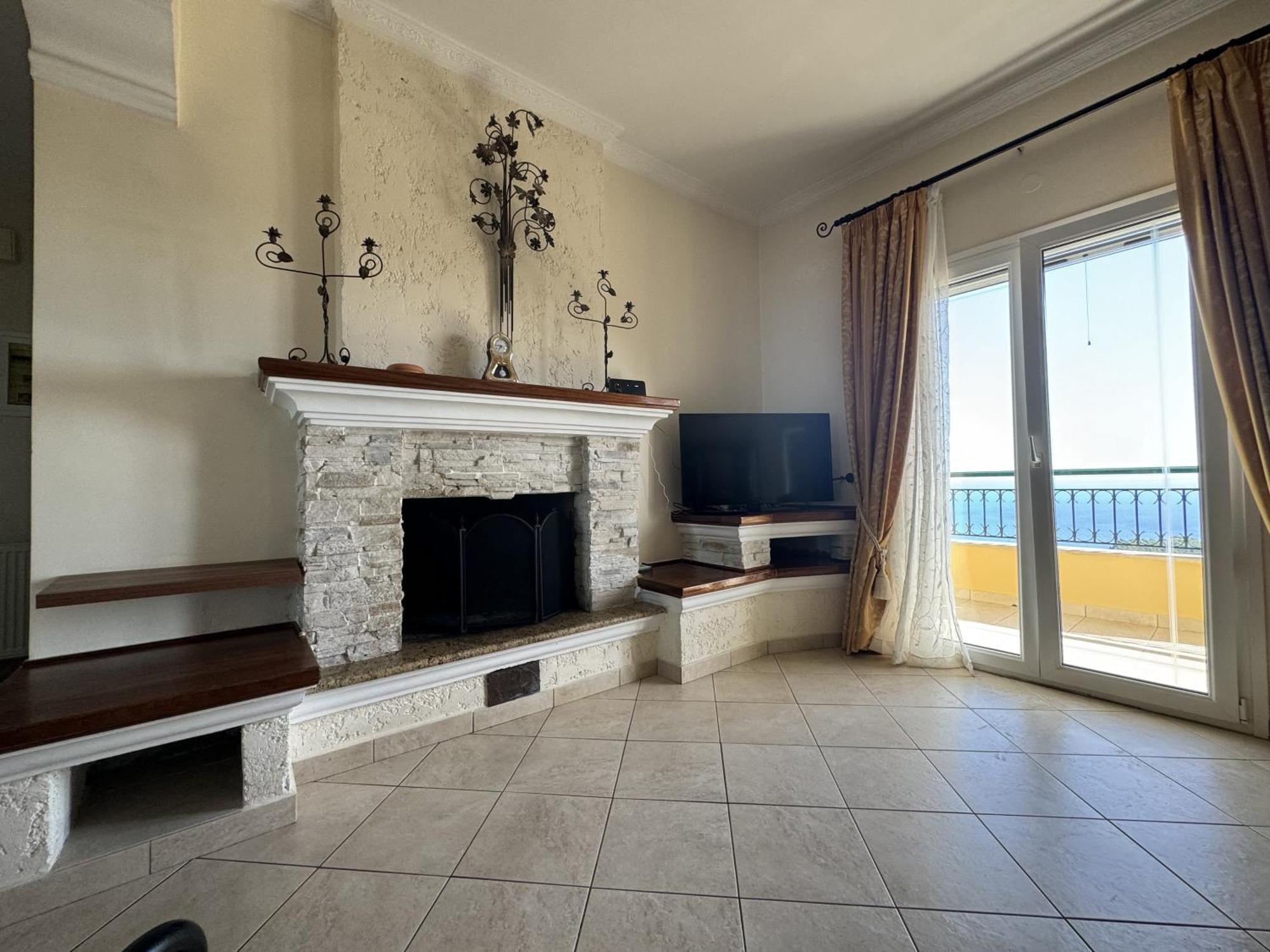 Mariza'S View House Apartment Lakones Ngoại thất bức ảnh